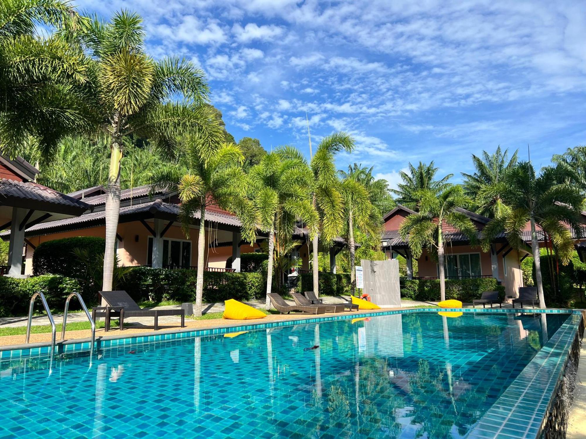 Palm Kiri Aonang Resort Ao Nang Exterior photo