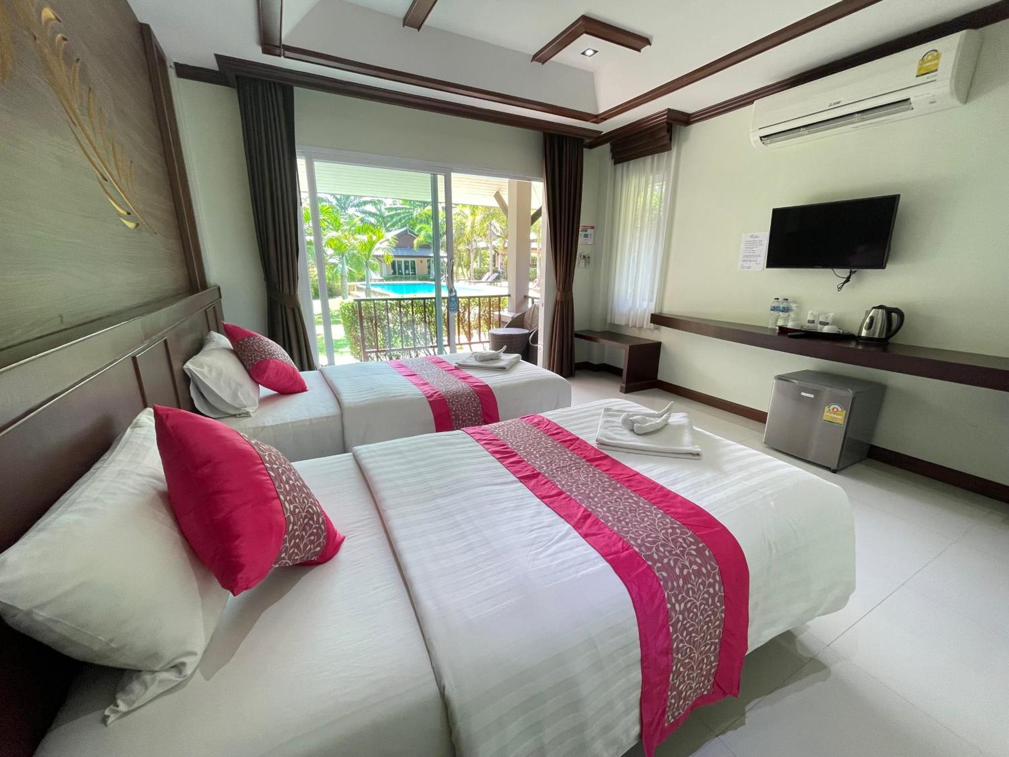 Palm Kiri Aonang Resort Ao Nang Exterior photo